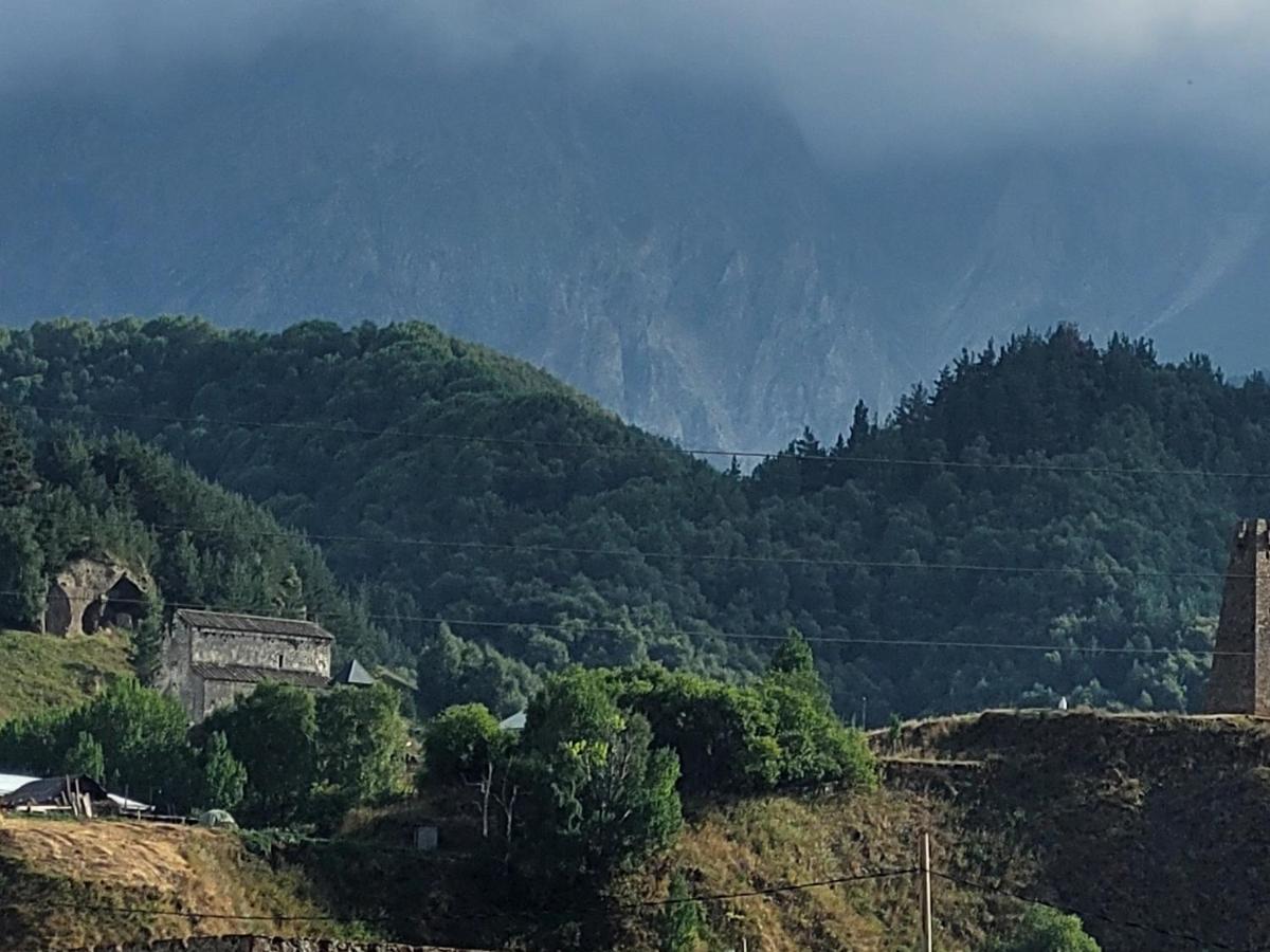 Mtisguli Cottages คัซเบกี ภายนอก รูปภาพ