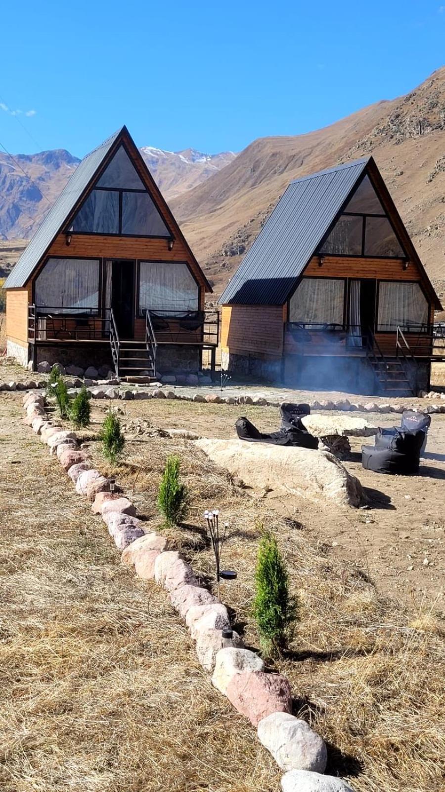 Mtisguli Cottages คัซเบกี ภายนอก รูปภาพ