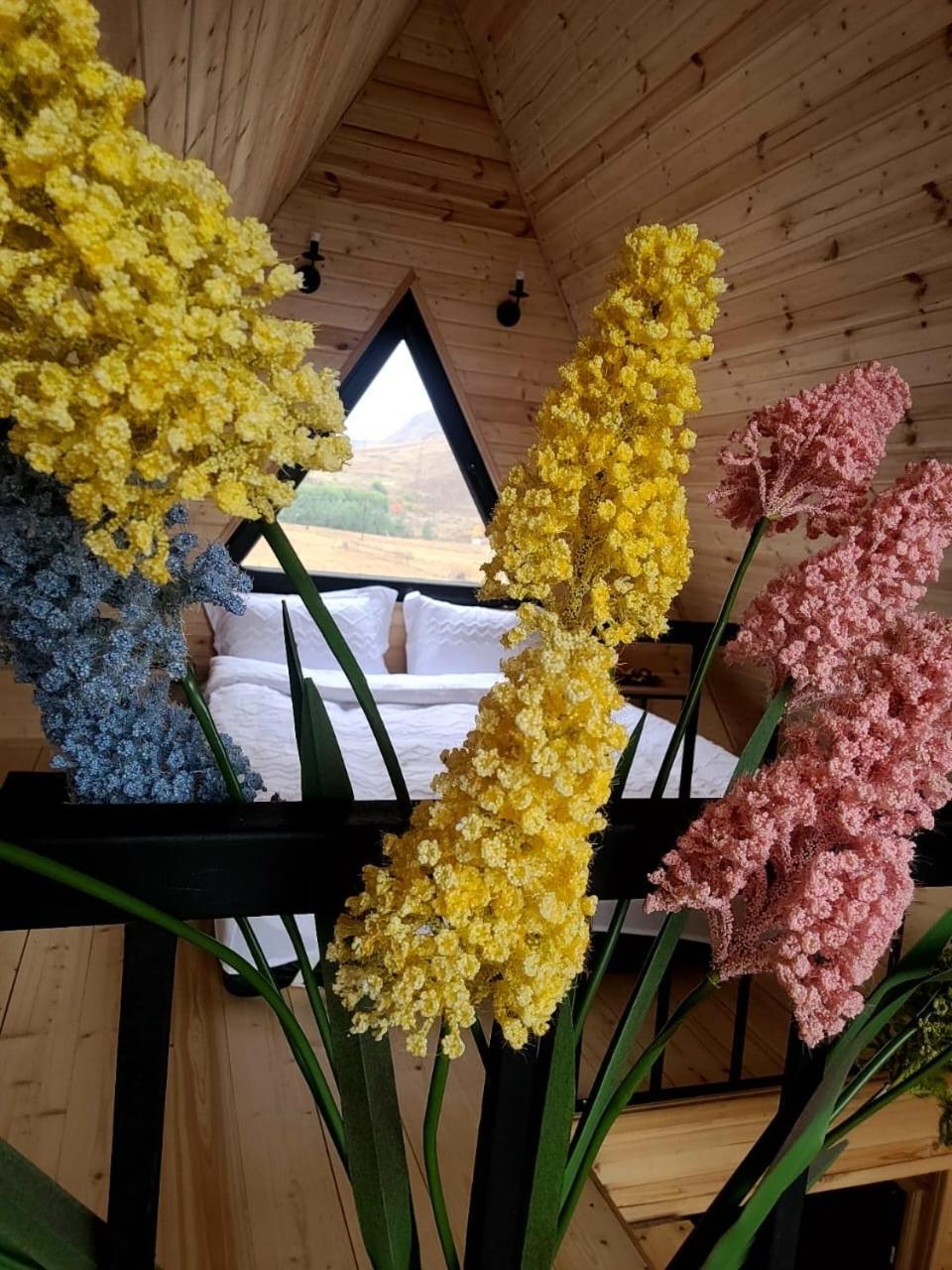 Mtisguli Cottages คัซเบกี ภายนอก รูปภาพ