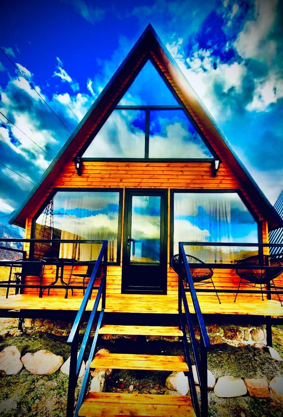 Mtisguli Cottages คัซเบกี ภายนอก รูปภาพ